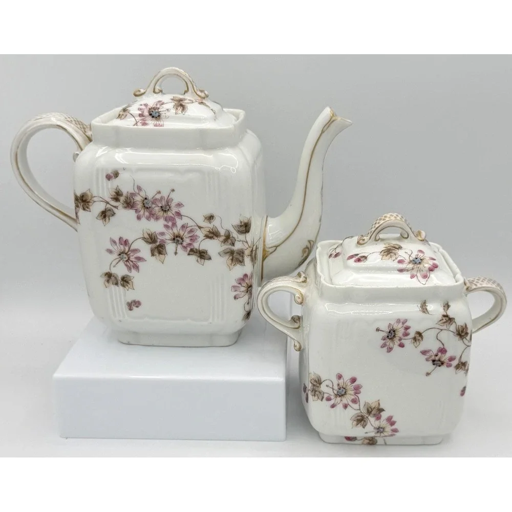 Haviland Limoges Porcelain Teapot and Covered Sugar Bowl Schleiger 373 EUC